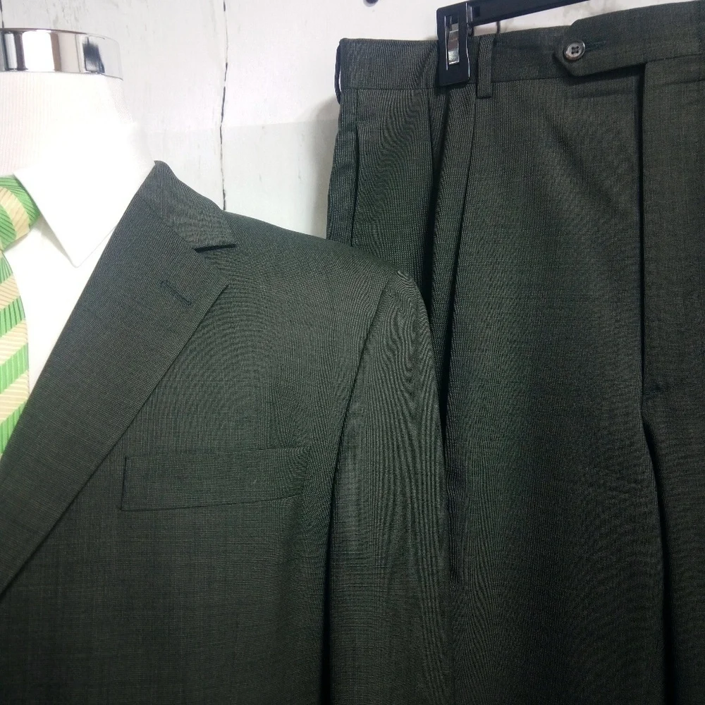 Jos A Bank 43L Brown Birdseye 2pc Suit 37x32 $698